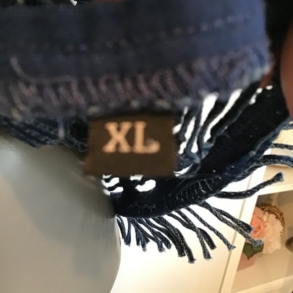 Casadei Crochet Top with Fringe Hemline - Picture 13 of 14